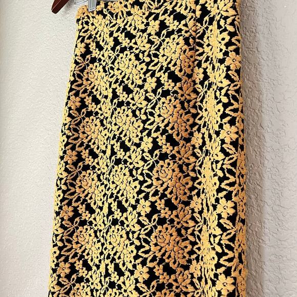 Alice + Olivia Lace Mermaid Maxi Skirt Semi Lined Yellow Black Size 0 - Picture 5 of 9
